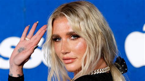 kesha nude photo|Keshas Naked Photo Is NSFW And Bares It All